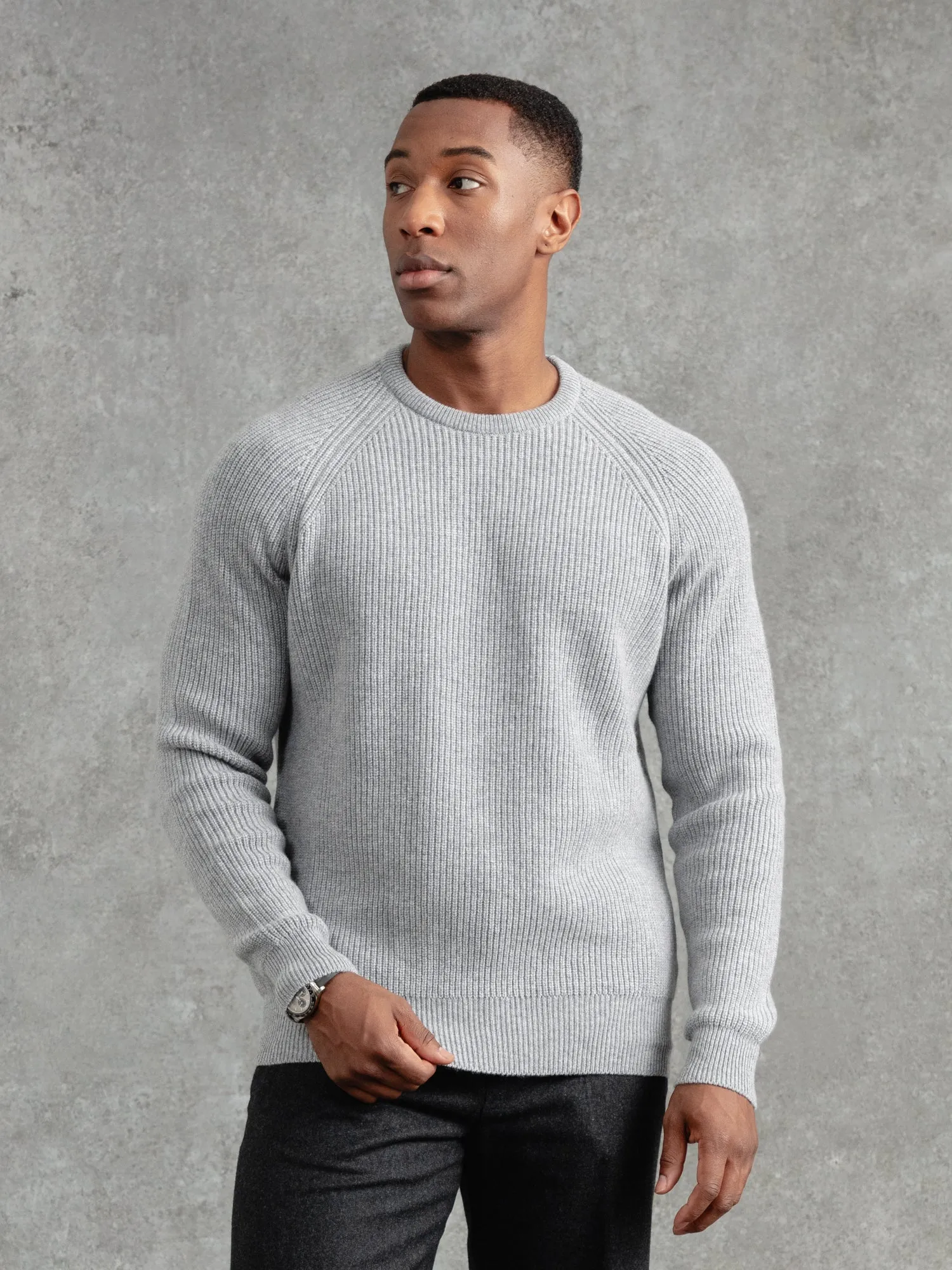The Cashmere Raglan Crew Neck - Smoke